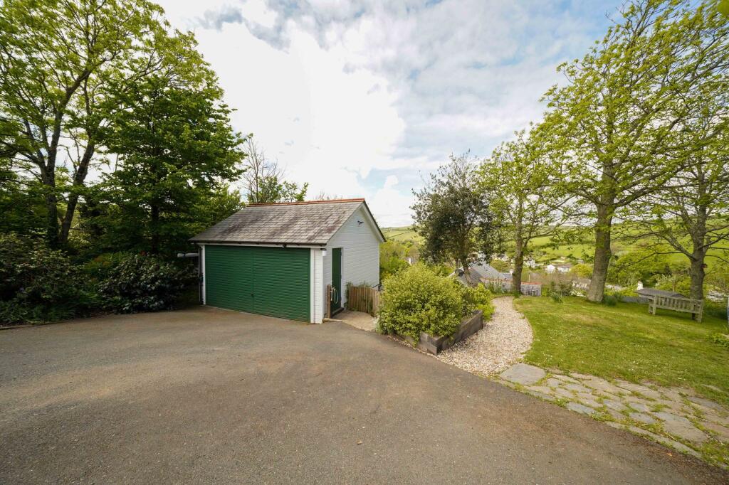 Driveway &amp; Garage