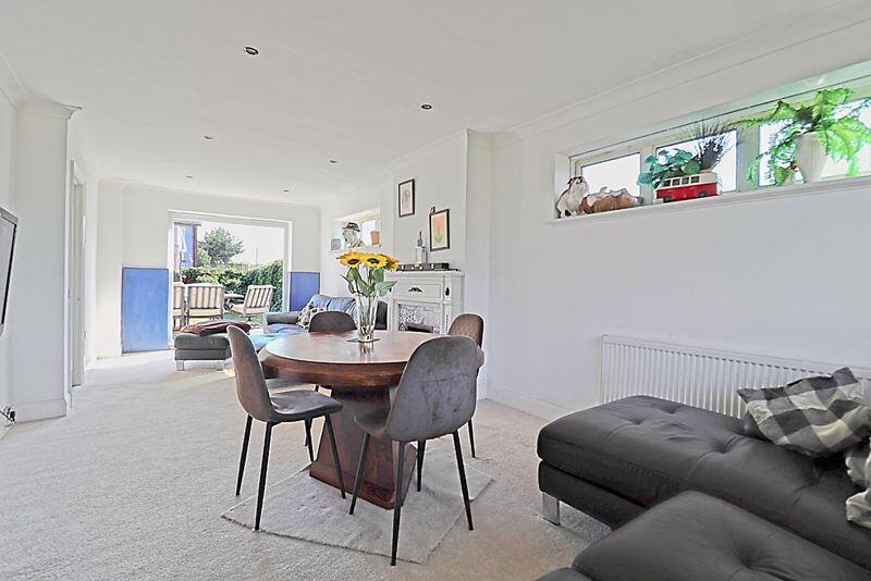 Living / Dining Room