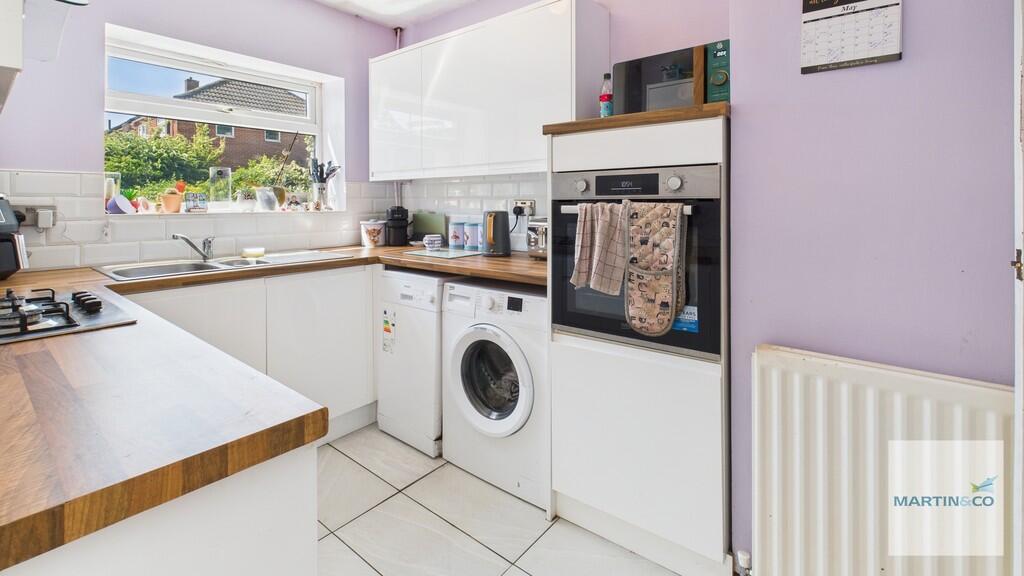 CAM03663G0-PR0147...