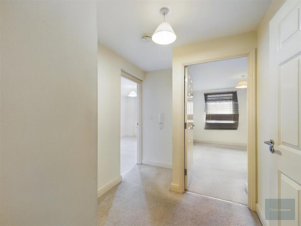 CAM02540G0-PR0097-ST