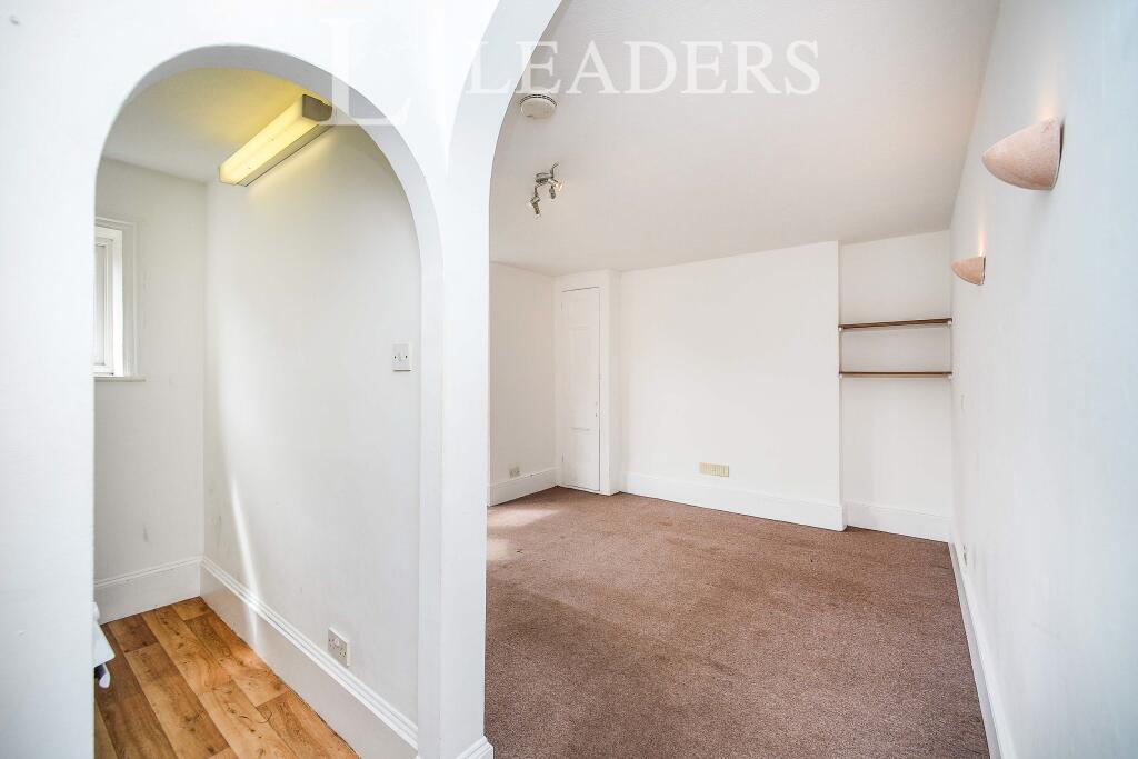 Studio Room -carpets changed to grey