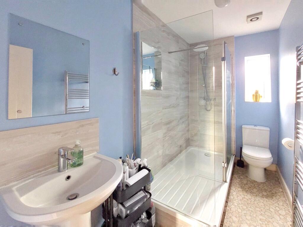 Family Shower Room
