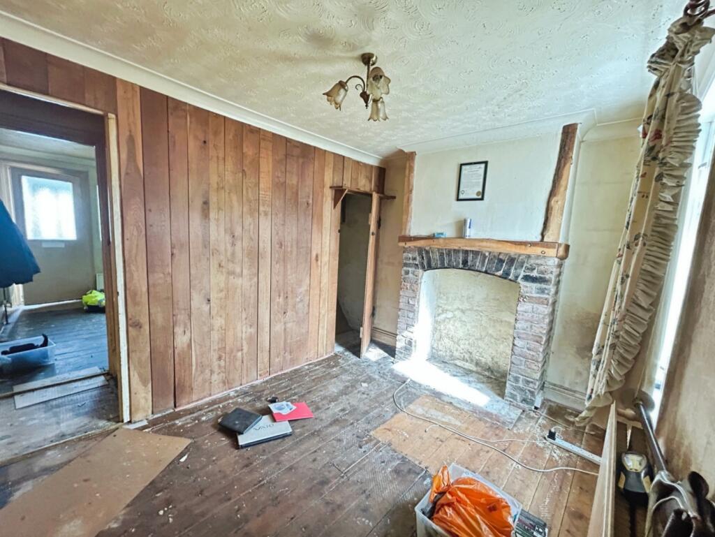 pbox-living_room-342136.jpeg