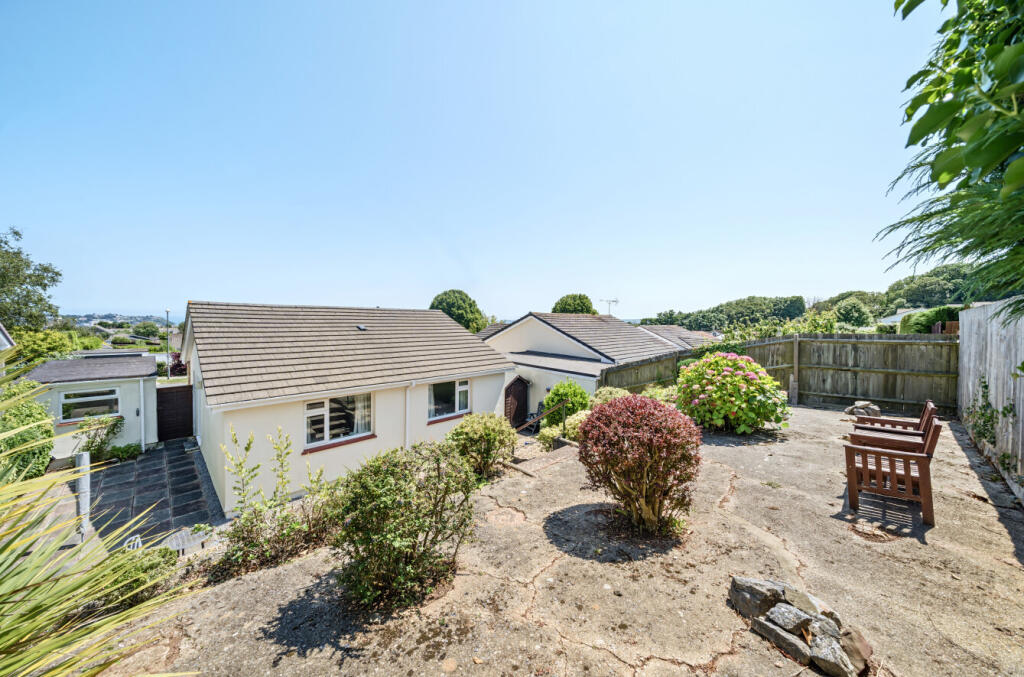 1313016-4-6852ba7...