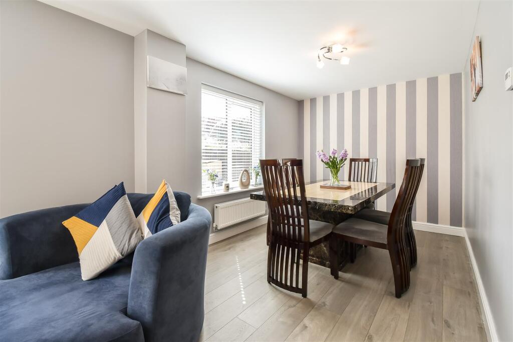 Living / Dining Room