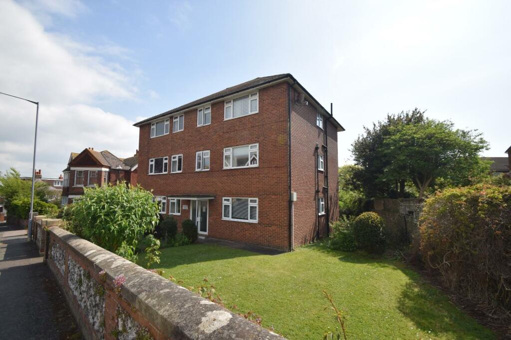 2 Grosvenor Court .JPG