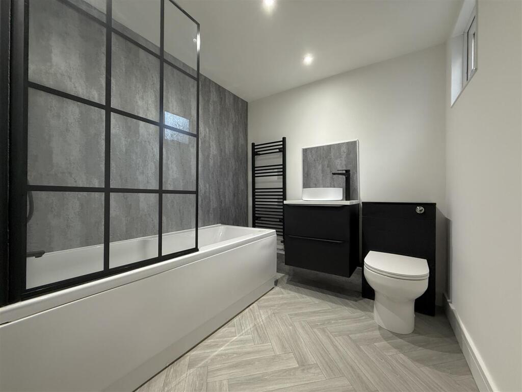 20251118_151049770_iOS 1.jpg