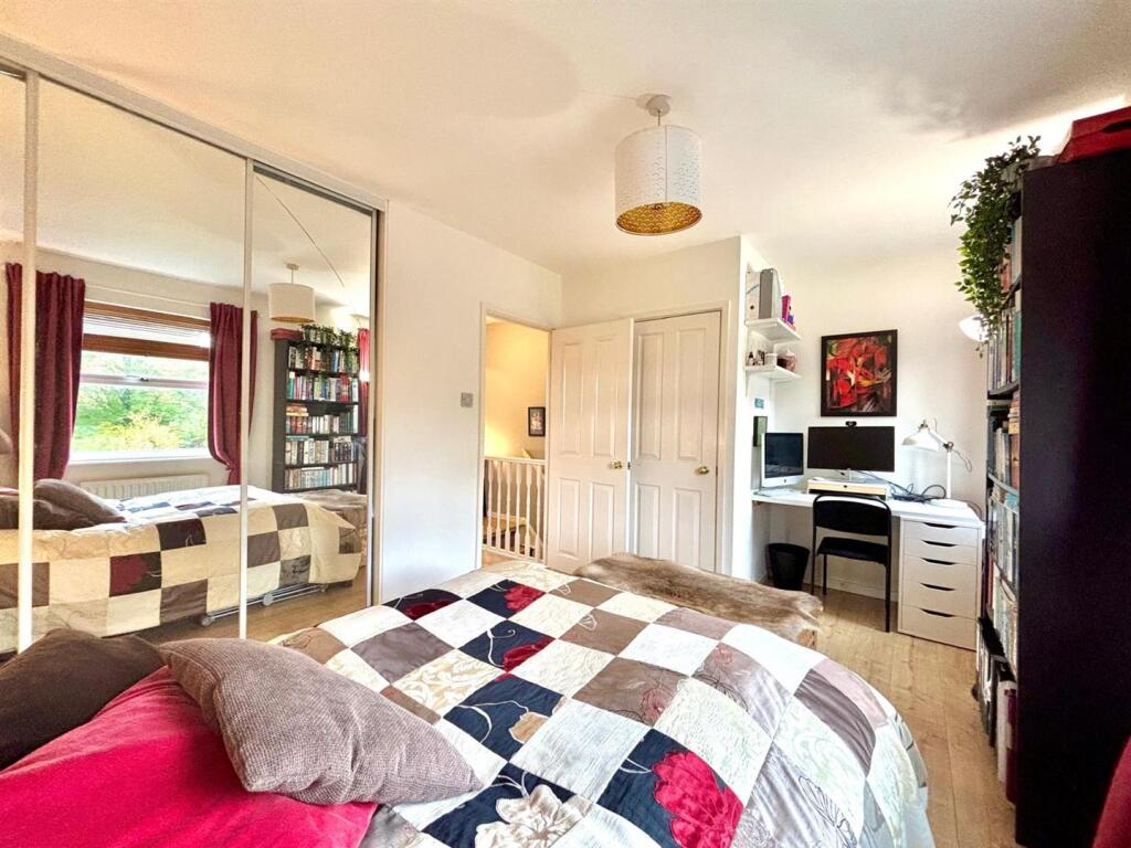 WhatsApp Image 2025-10-01 at 11.17.11_b3a20e35.jpg