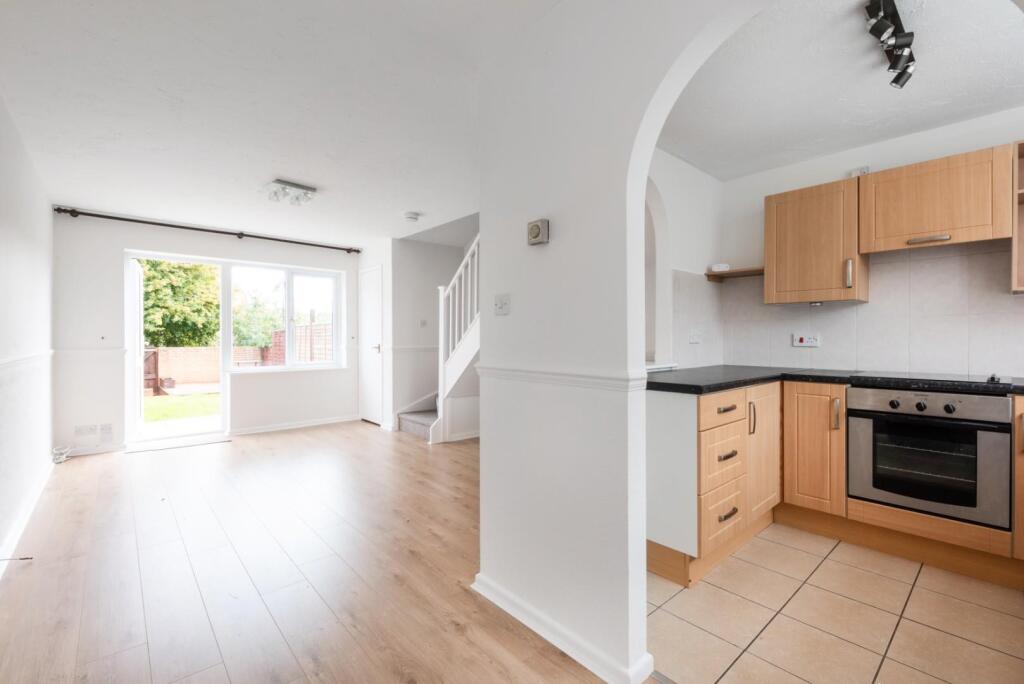 5 Hoylake Drive, Warmley, Bristol BS30 8GS-4.jpg