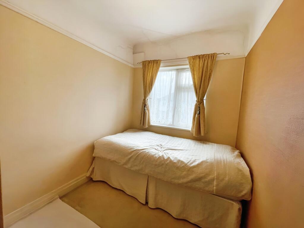 1ce9468e-PHOTO-2025-01-06-11-36-02 2011