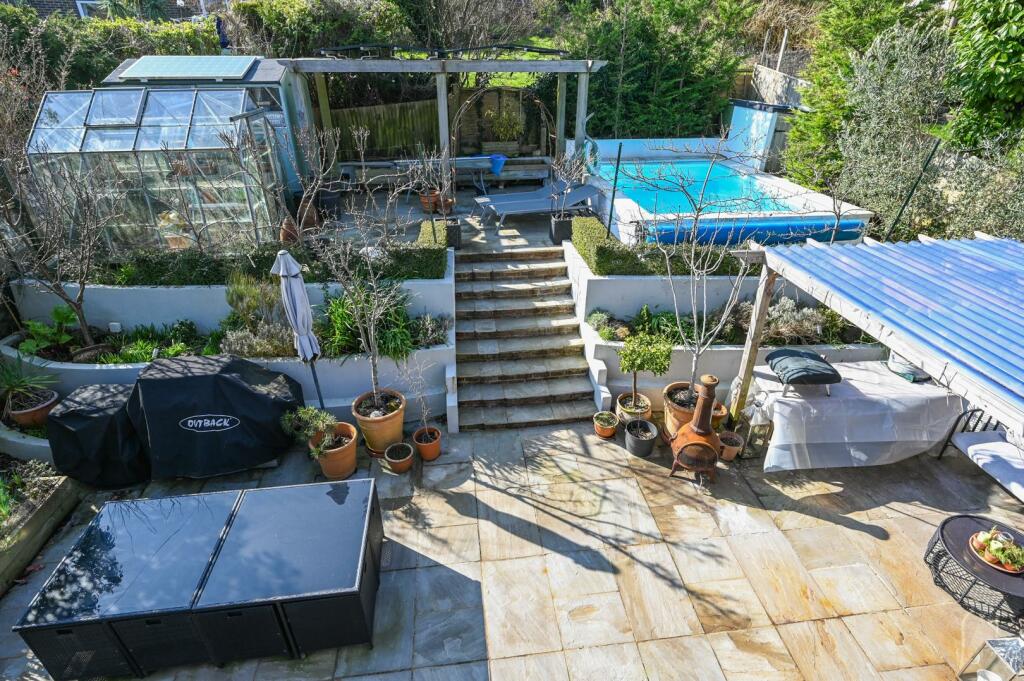 14 hillside way bn1 (43).jpg