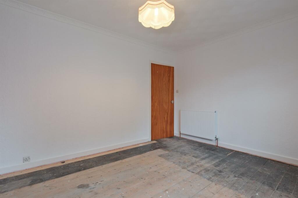 016-140 Waverley Drive Wishaw, ML2 7DW.jpg