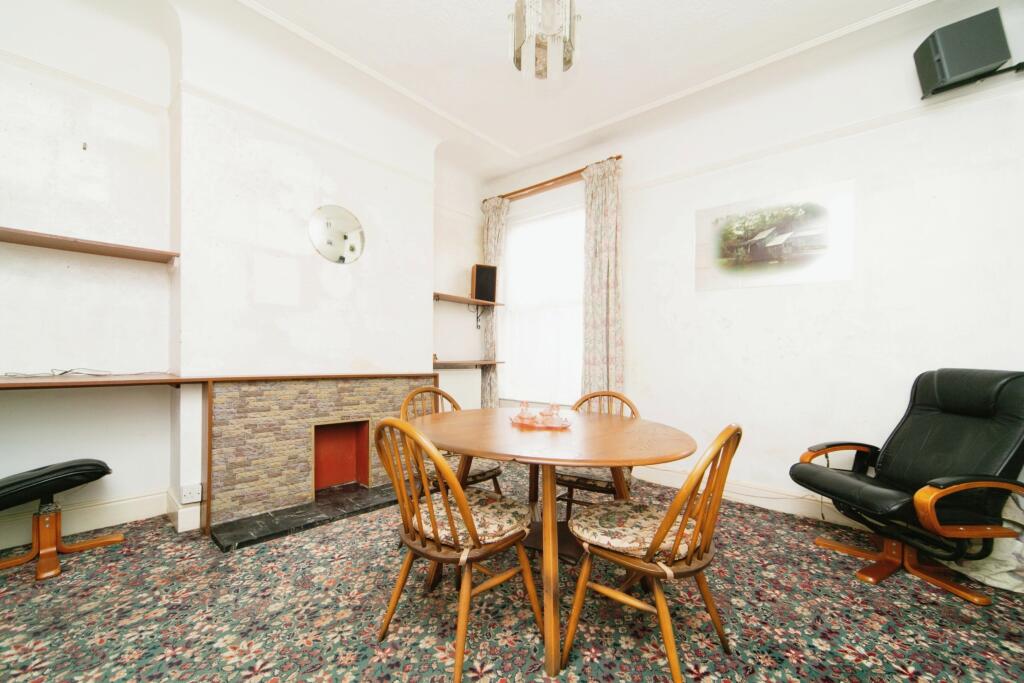 Dining / Family Room