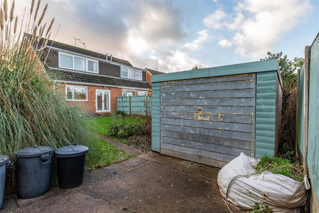 Outside/Garage