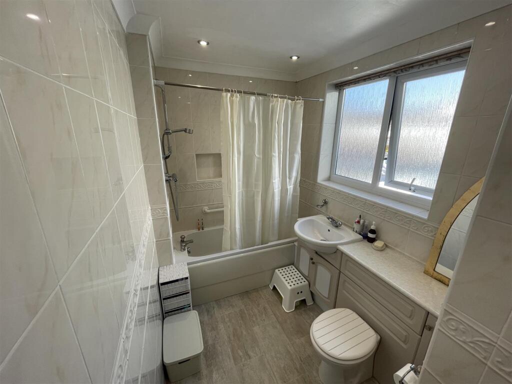 Photo 29-09-2025, 10 07 54.jpg