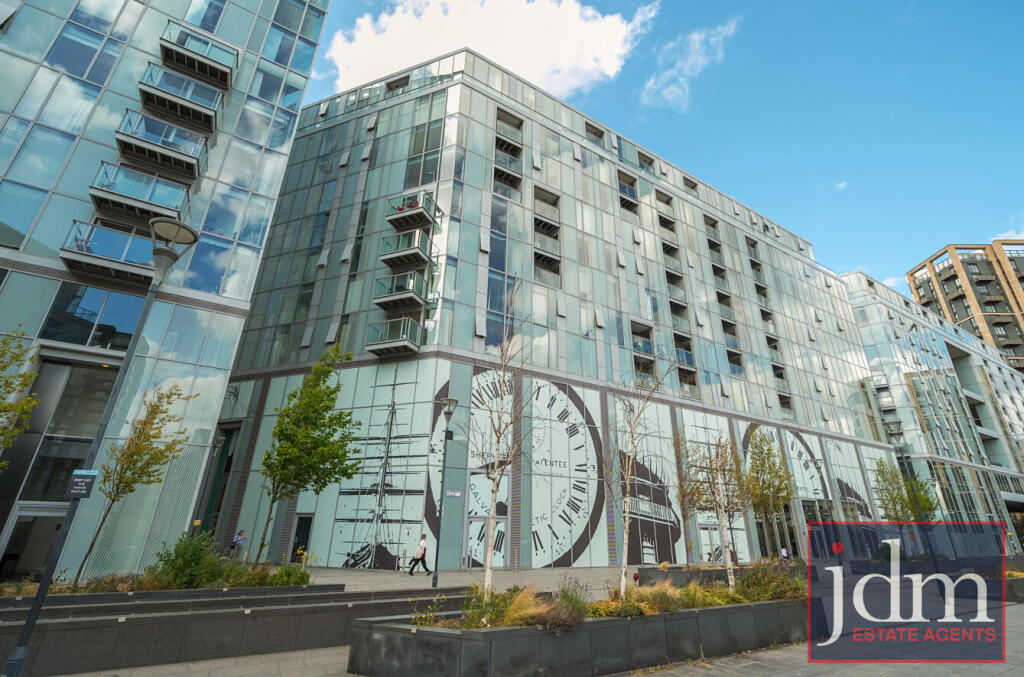 26c0cb82-4f4a-45f...