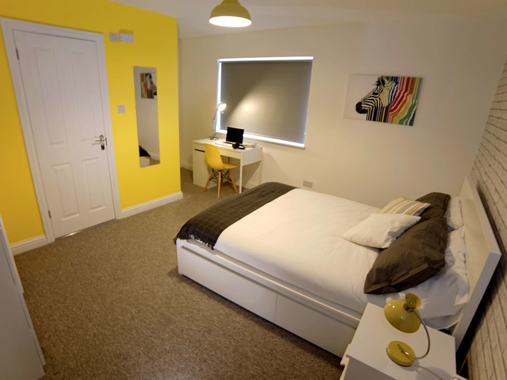 ROOM 4.png