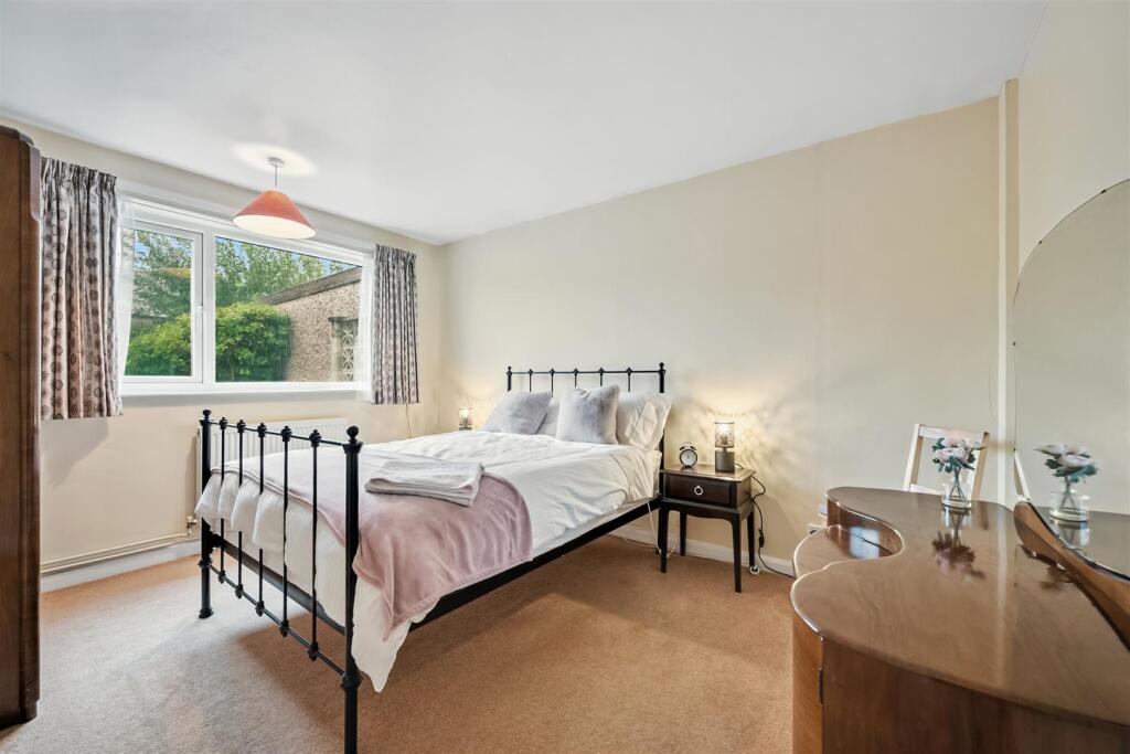 Bedroom One.jpg