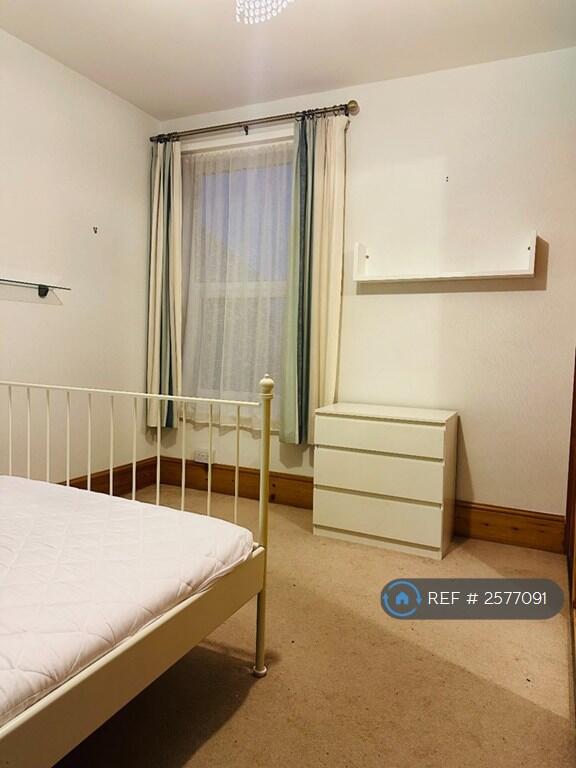 Main Bedroom 1