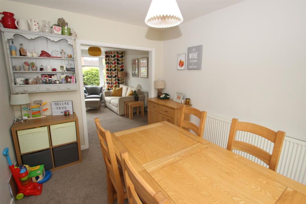 Dining Room Aspect 2