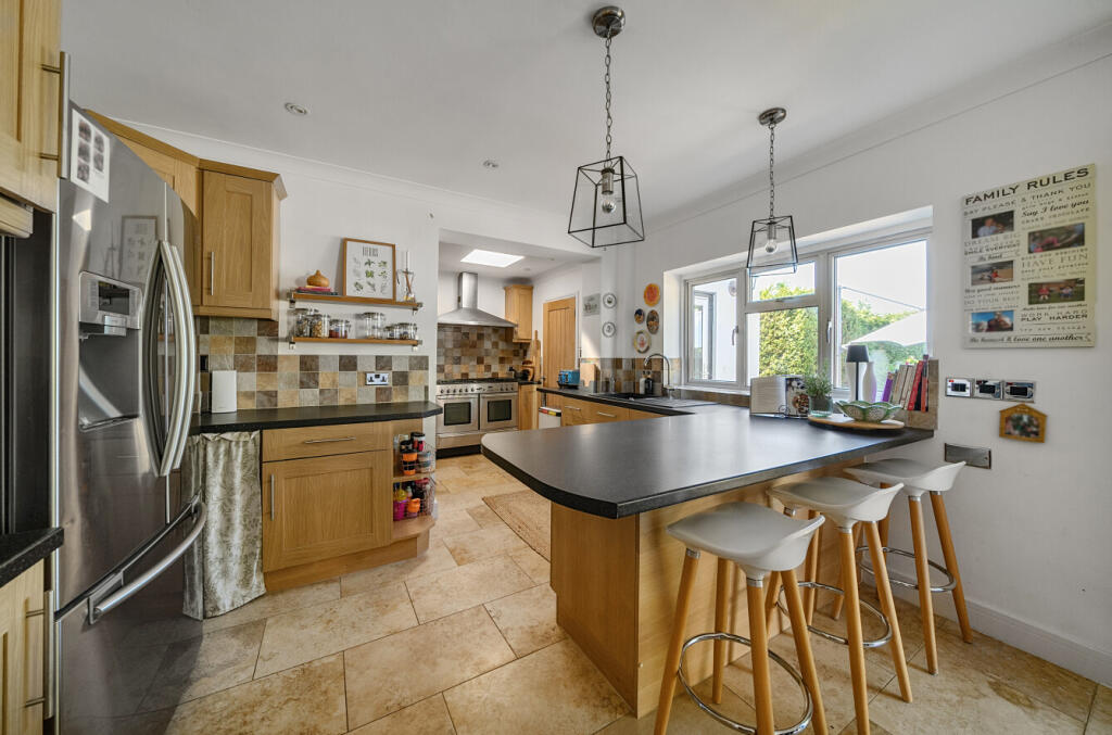 1295987-16-68276c...