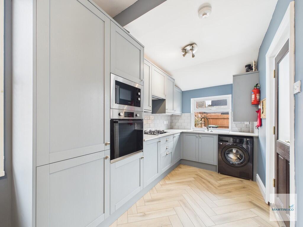 CAM03394G0-PR0377...