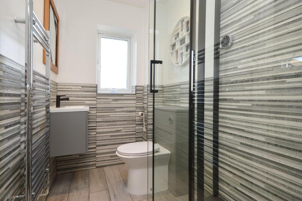 Downstairs W/C / Shower Room