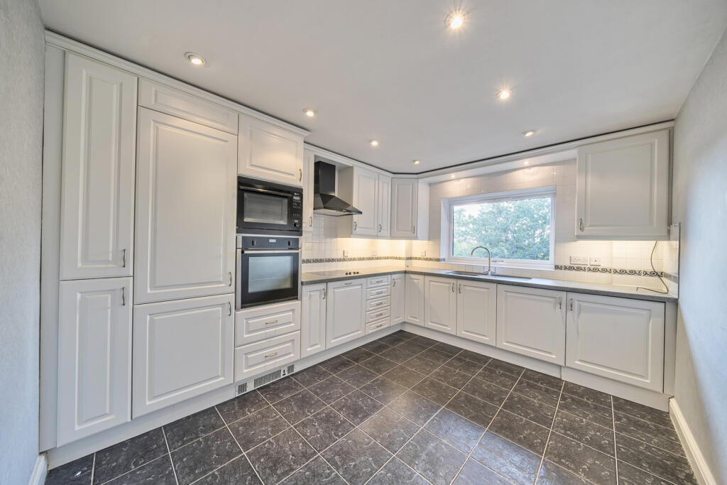 1347362-19-68bf08...