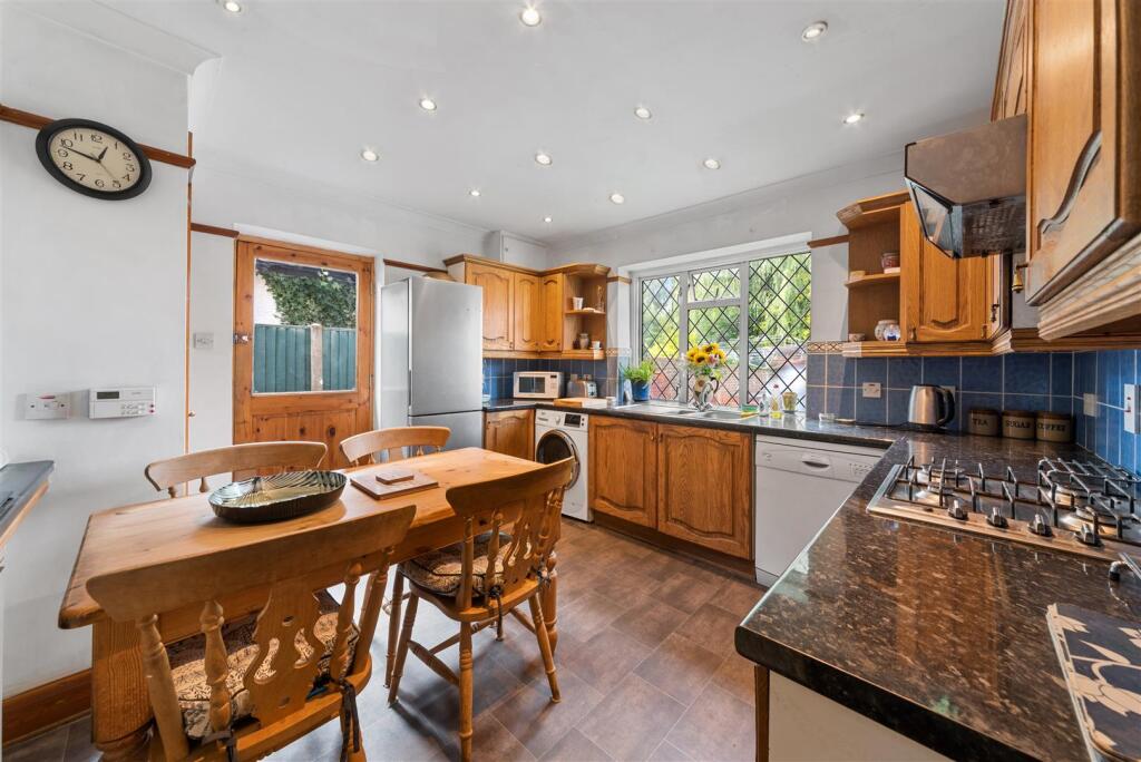 119 Noahs Ark 12.jpg