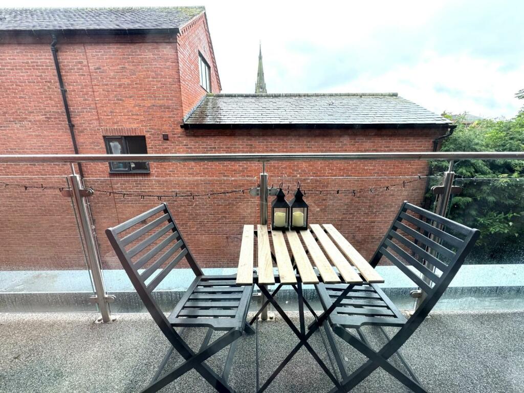 balcony.jpg