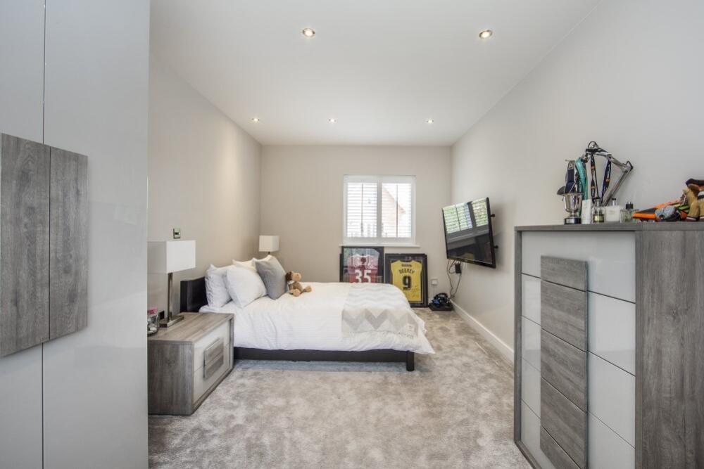 Bedroom THREE 02
