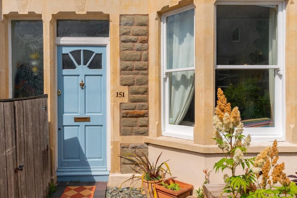 1S5R1KE - External A.jpg