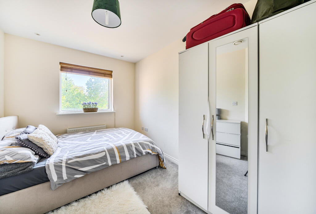 1327692-18-688360...