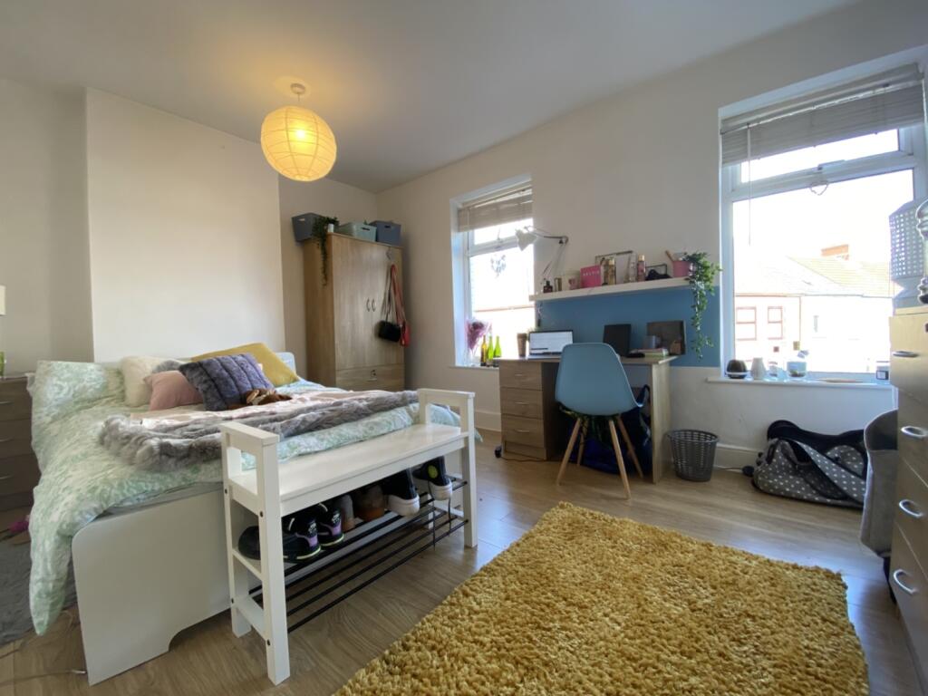 Call 02920 454555 to secure your viewing_3