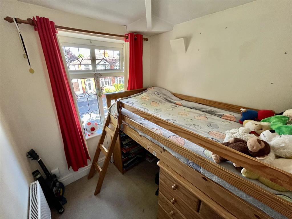 Bedroom 3.jpg