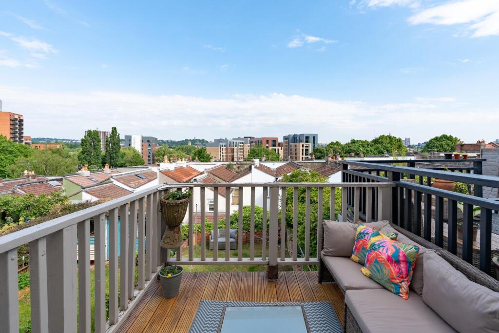 OLH01699-HDR.jpg