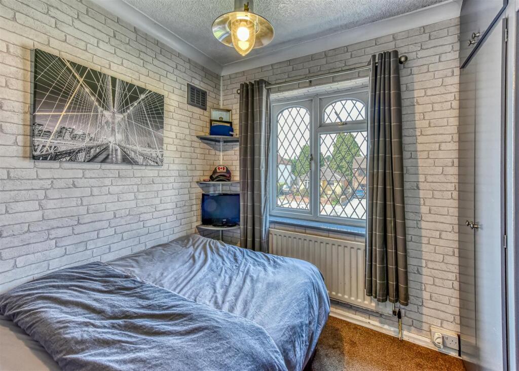 135 Sedgley Road-Bedroom 3.jpg