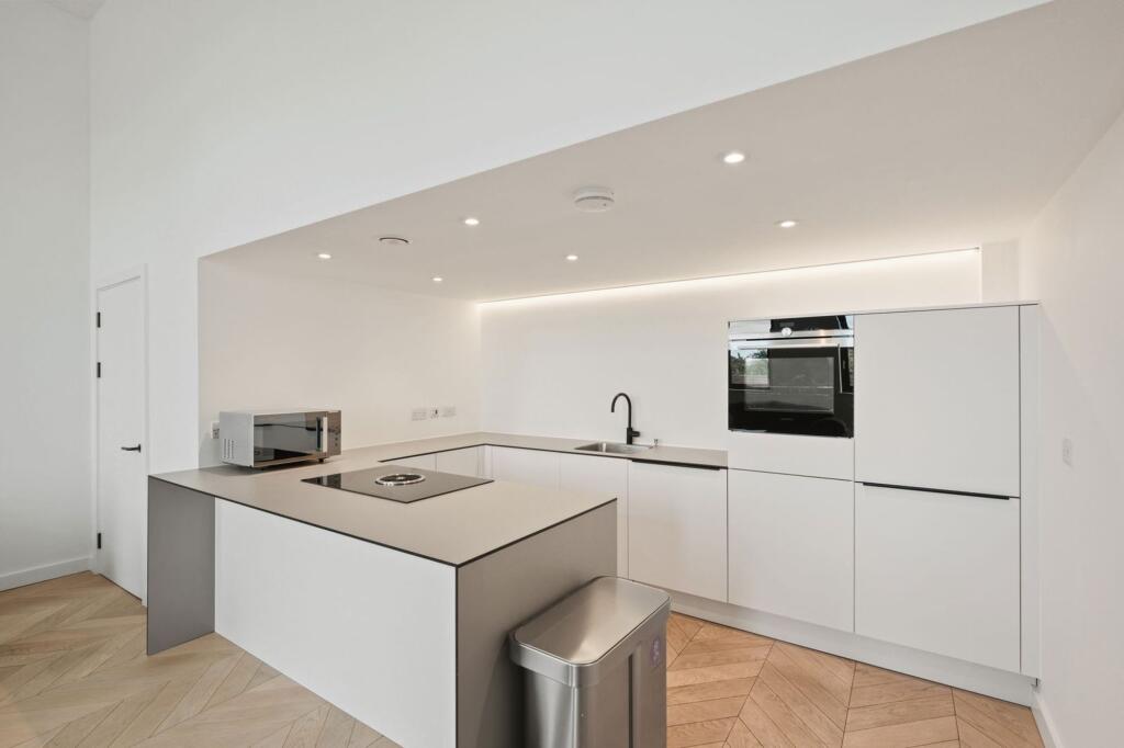 Kitchen / Lounge / Diner