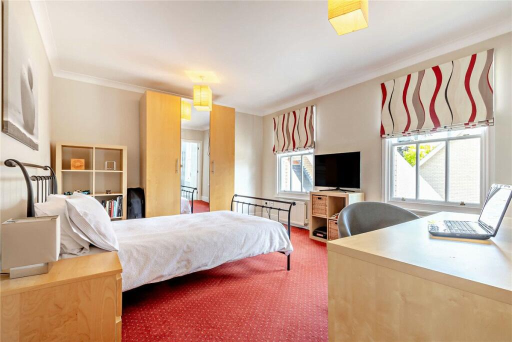 Double Bedroom