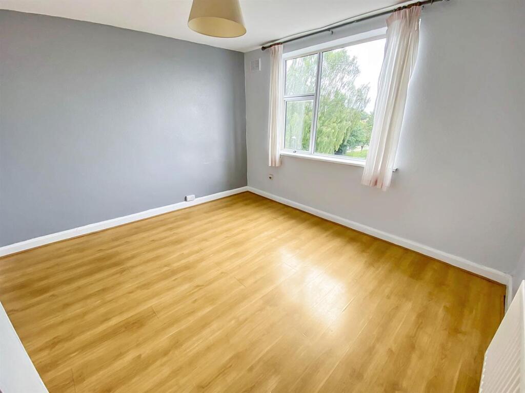 Double Bedroom 2