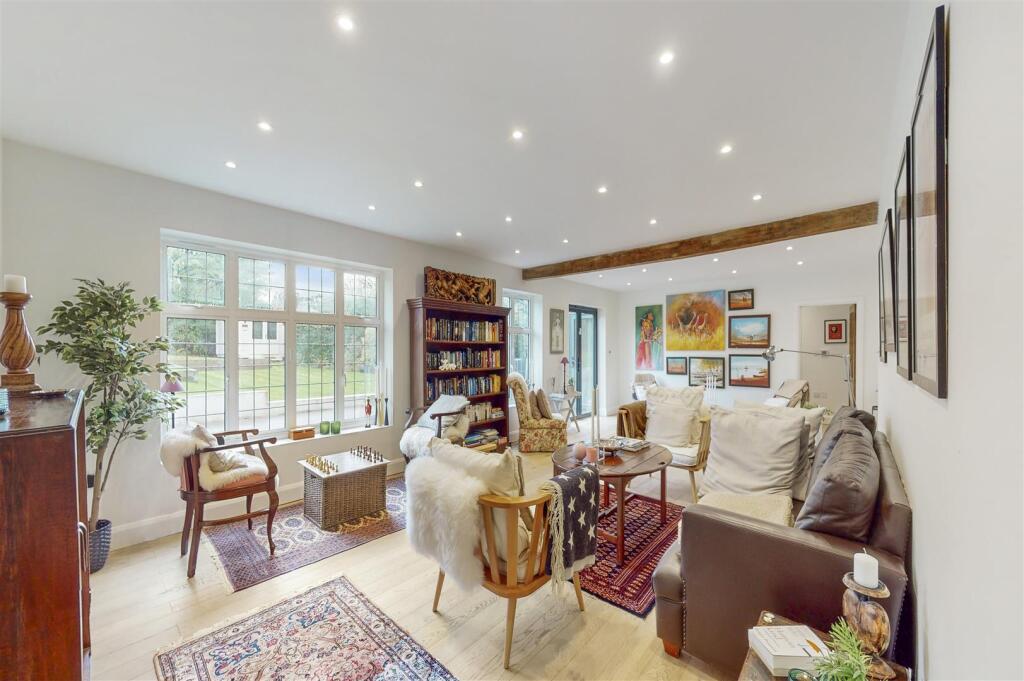 Kingwell, South Hill Avenue - bYdBW9Ie7jqZ37kdyjUj