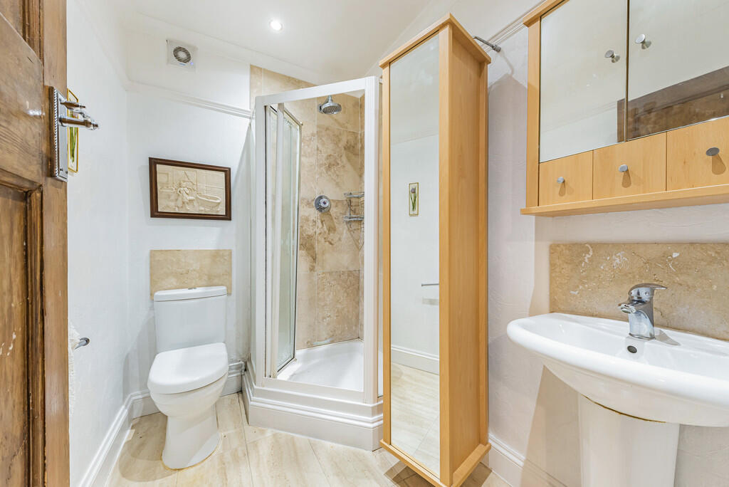 ds shower room