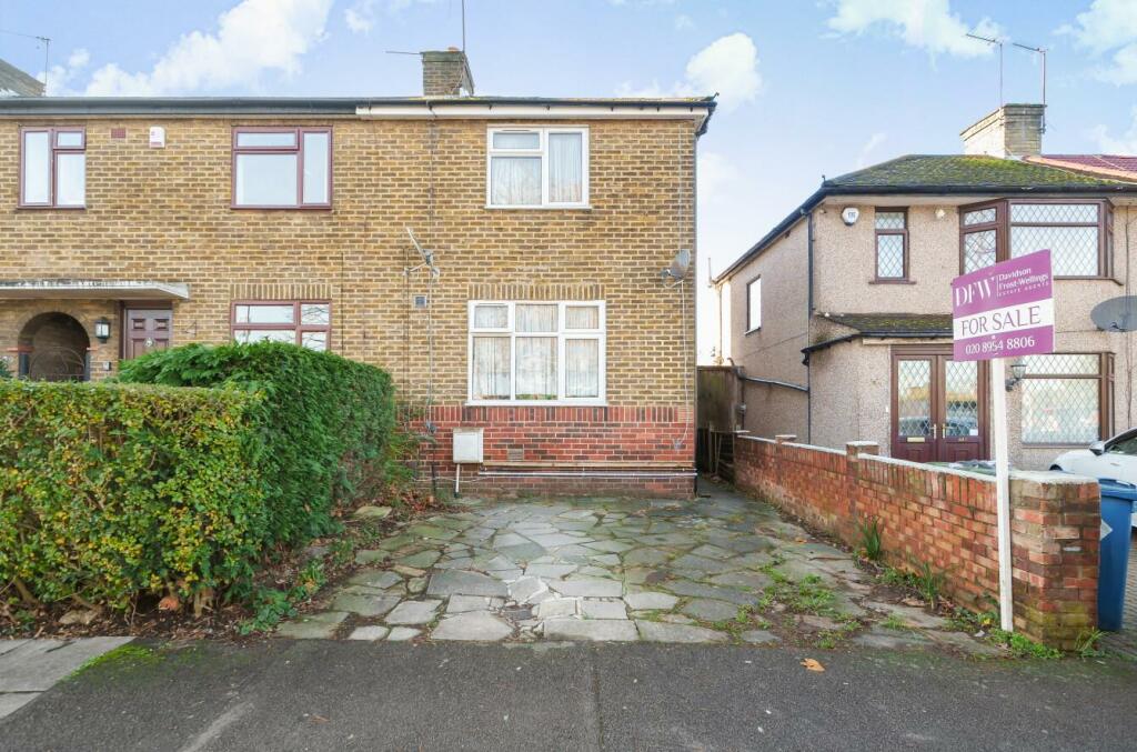 Davidson Frost-Wellings, DFW, Honeypot Lane, Front