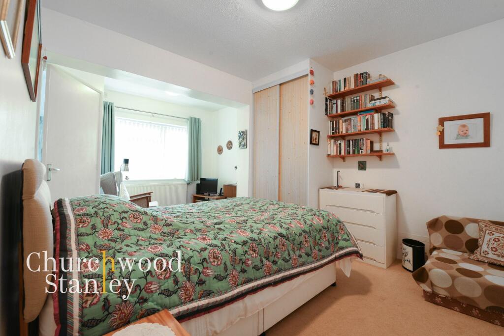 Ground floor bedroom (annex)