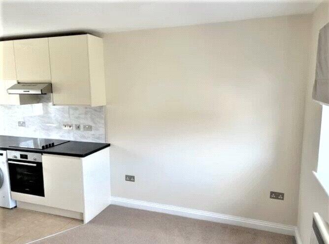 Kitchen/Bathroom