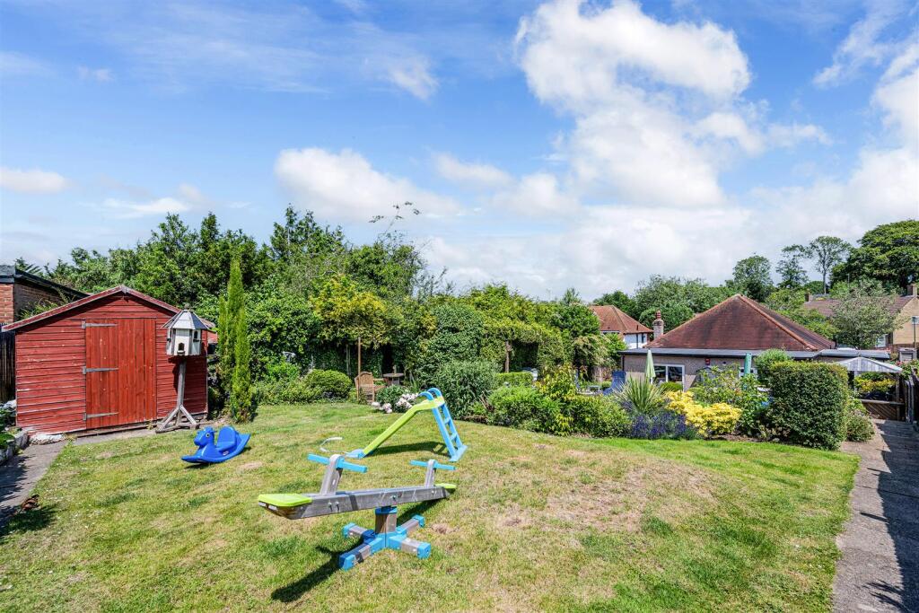 HILLSIDE, 84 (4).jpg