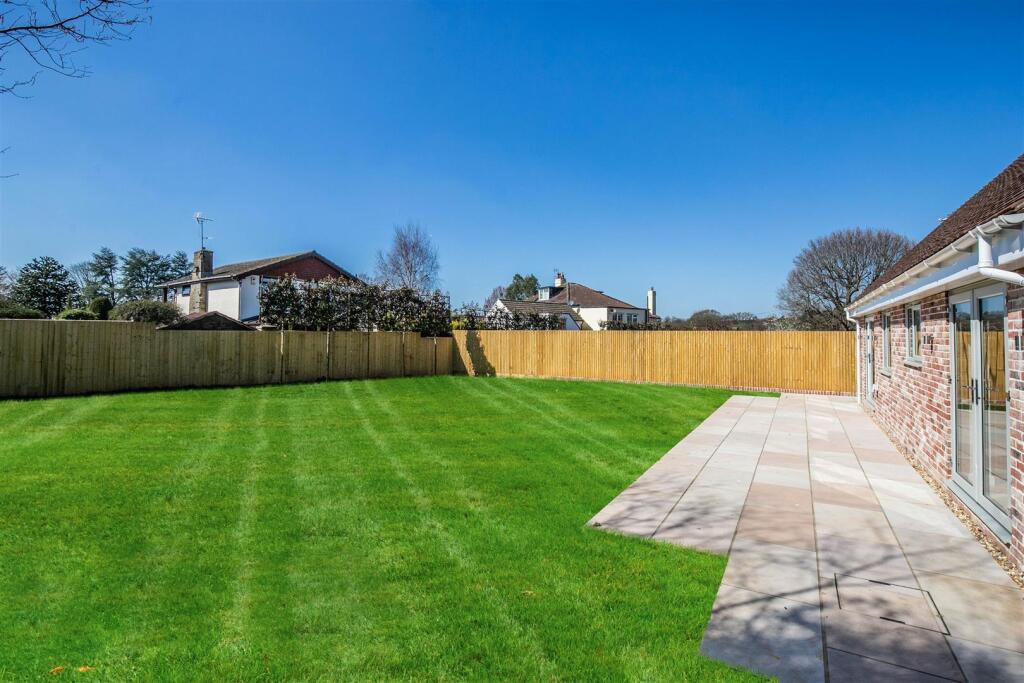 plot 3 garden1.jpg