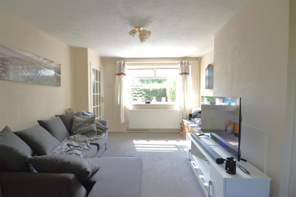 living/dining room
