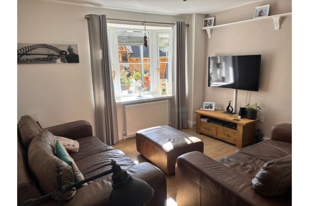 Snug / Sitting Room