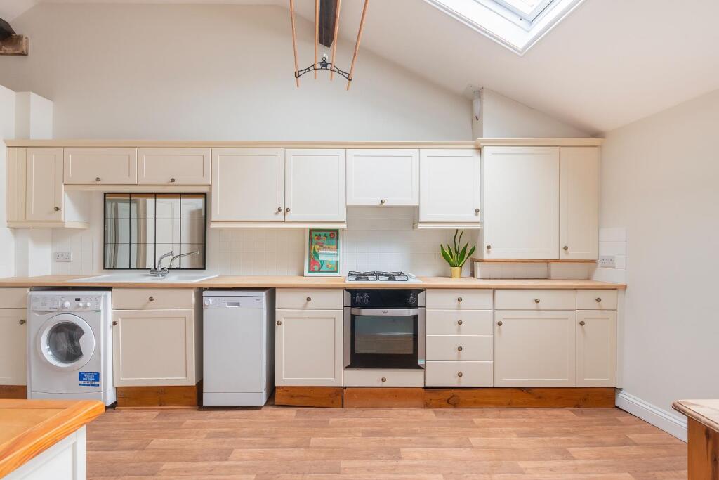 WSLPCN - Kitchen G.jpg